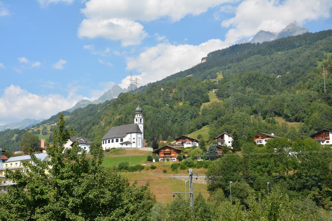 Ustria Crusch Alva Bed & Breakfast Tavanasa Dış mekan fotoğraf