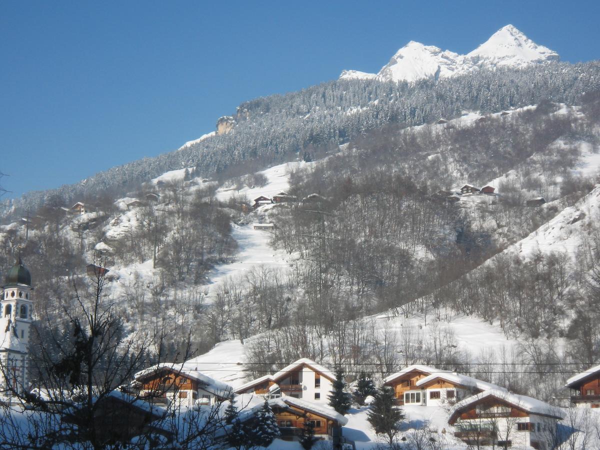 Ustria Crusch Alva Bed & Breakfast Tavanasa Dış mekan fotoğraf